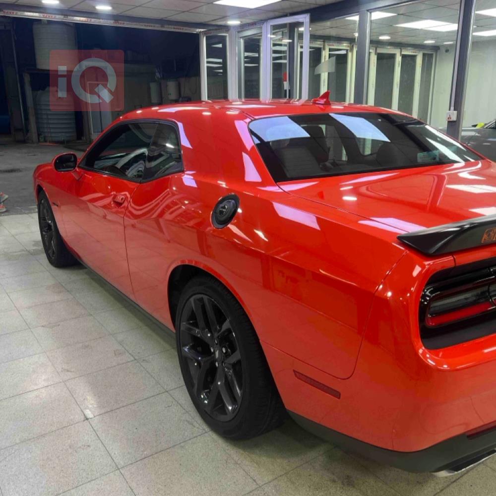 Dodge Challenger